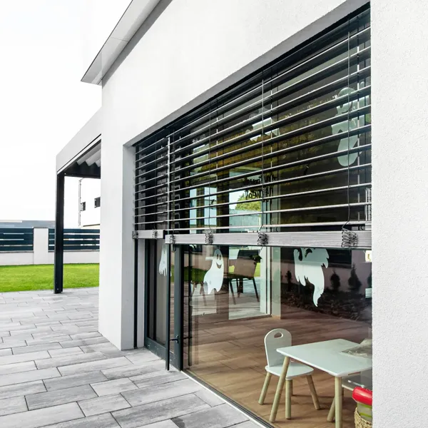 Vonkajšie žaluzie v prevedení